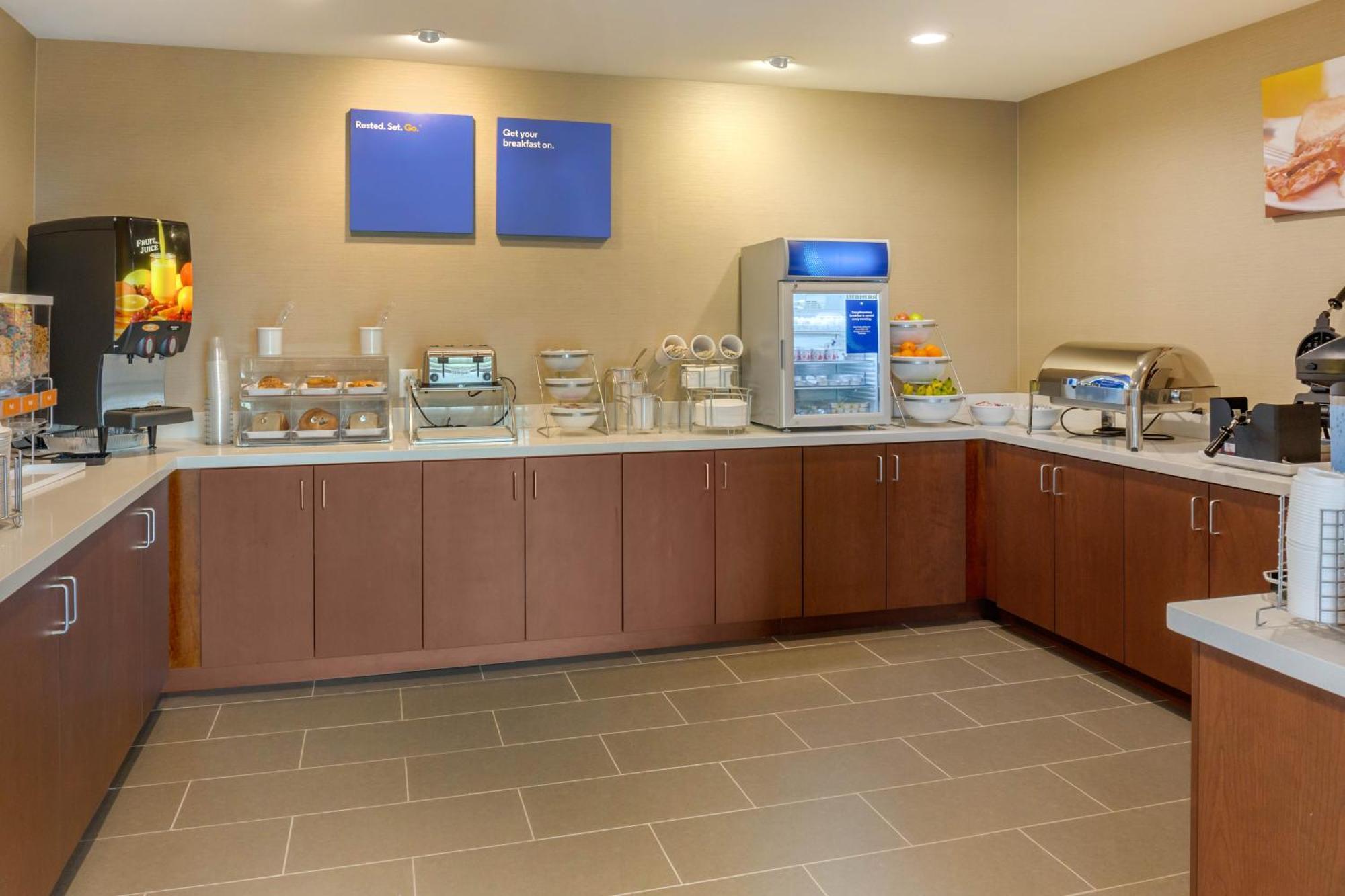 Comfort Inn & Suites Gap Amish Country エクステリア 写真