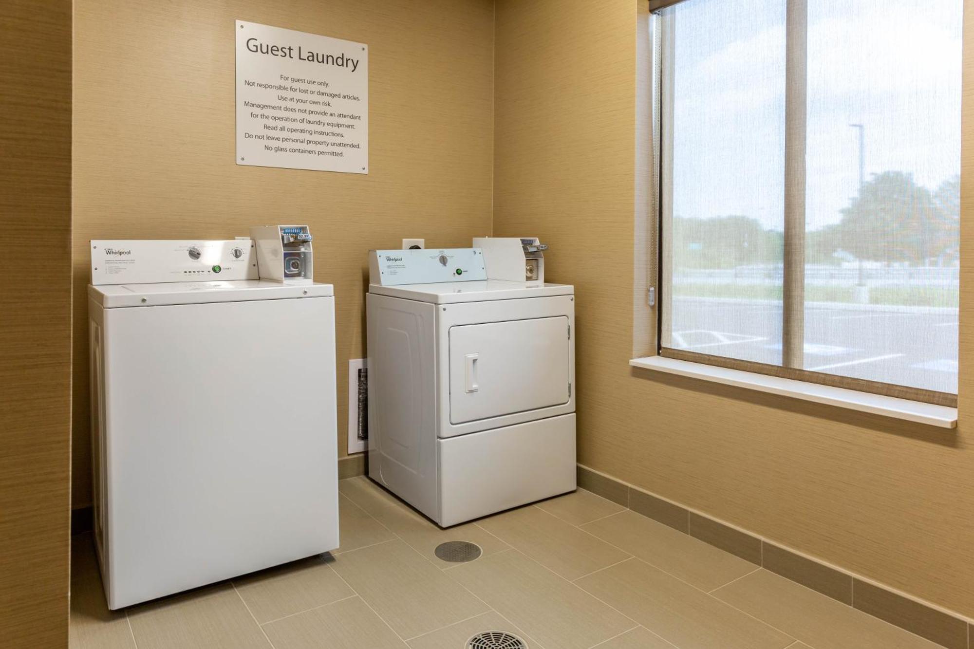 Comfort Inn & Suites Gap Amish Country エクステリア 写真